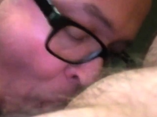 Amateur Daddy Bear Blowjob in Hotel