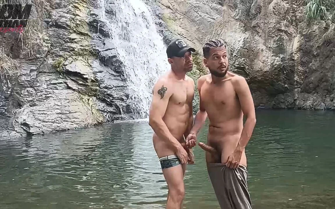Bareback Outdoor Gay Sex Goes Wrong