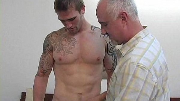 David Taylor serviced by Jake Cruise