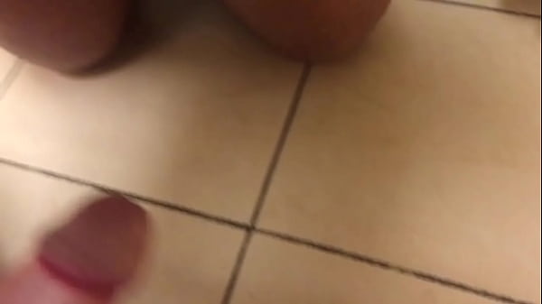 Getting JO’ed in a public mall restroom