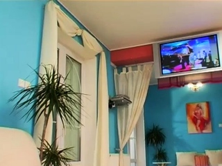 Playgirl watches gay lads fucking while she sucks dick