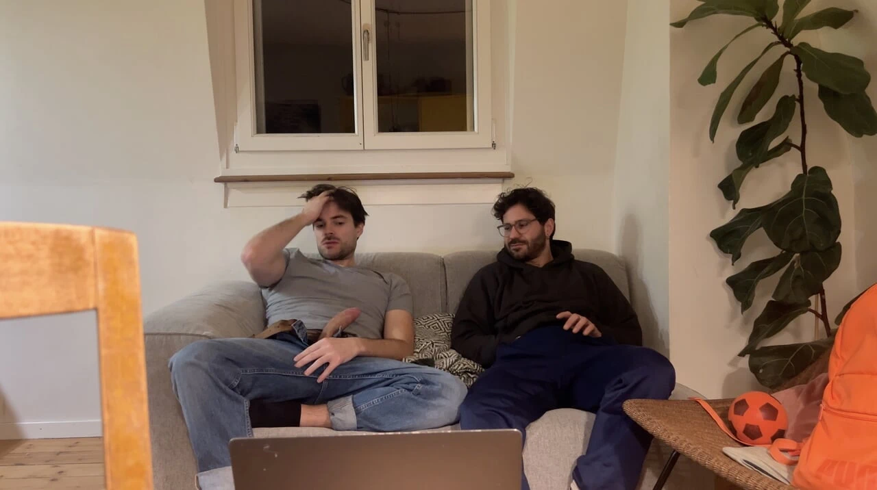 Watching porn with my straight friend until i asked him to grab my cock