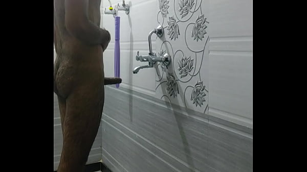 Desigaypublic porn actor caught in restroom playing with cock