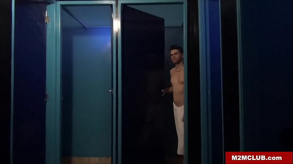 Bisexual Macho Fucks a Queer Guy