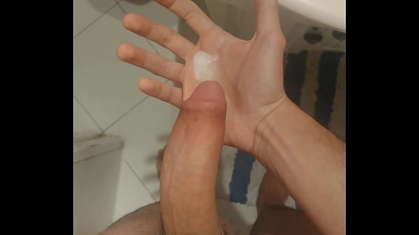 Paja y corrida en el baño