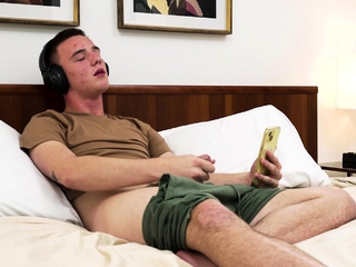 Twink gives up his cherry to his stepdad