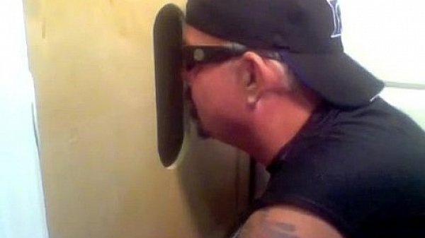 Inked cocksucker having glorious fun