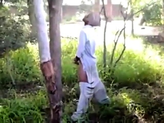 str8 busting India  jerk in public