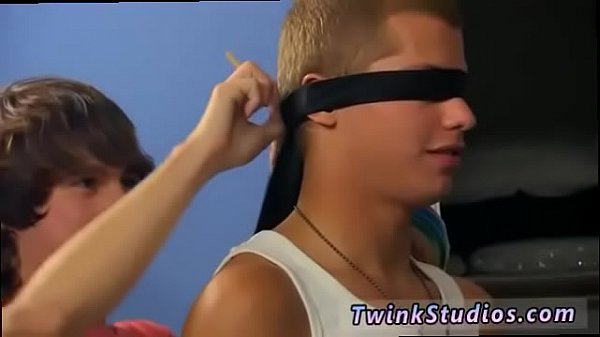 Youngest nude boy gay porn Kyler Moss leads his blindfolded buddy